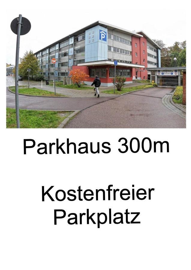 Stadtgefluester デッサウ エクステリア 写真